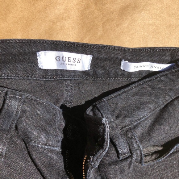Guess Jeans - Picture 4 of 4